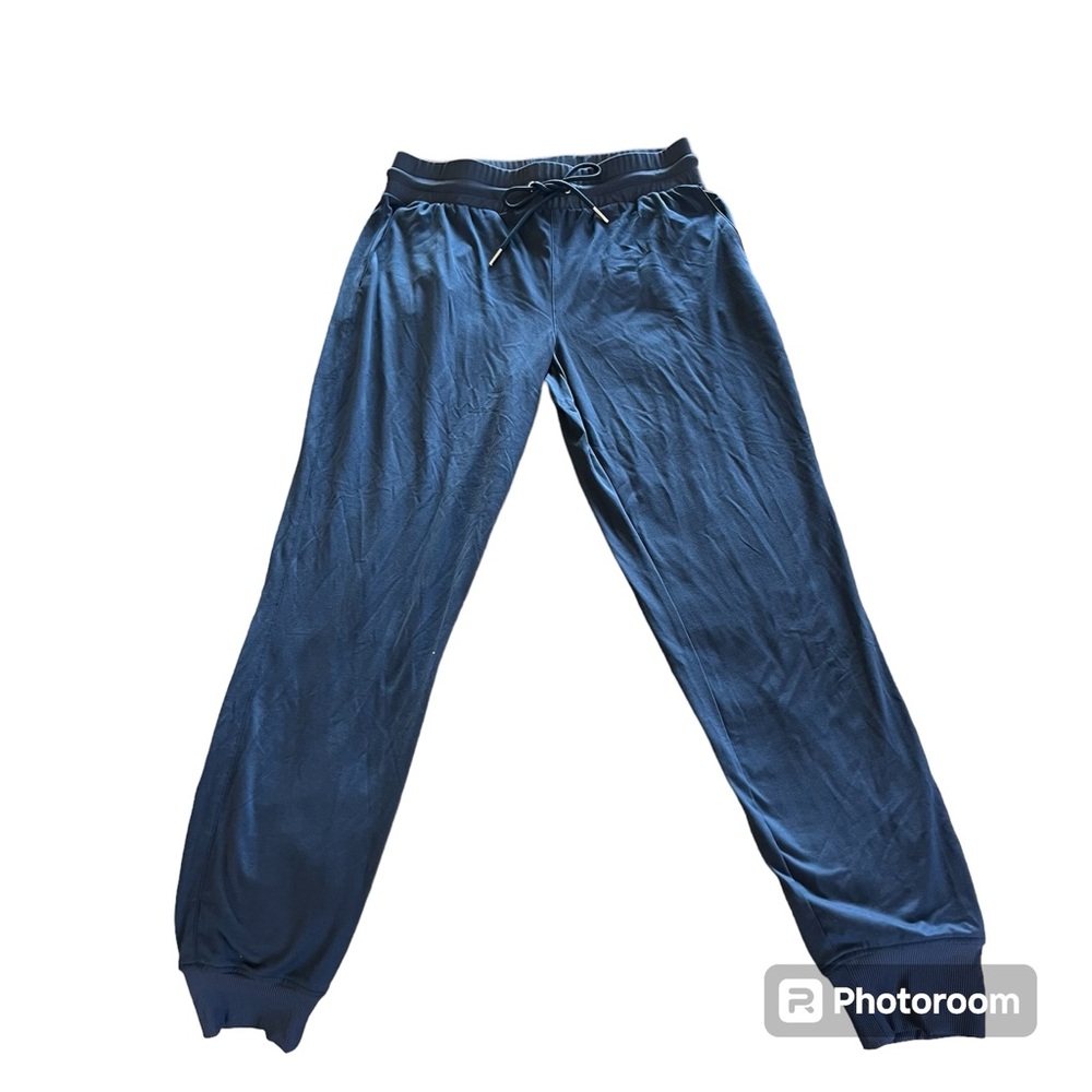 Travis Matthew Womans Joggers
